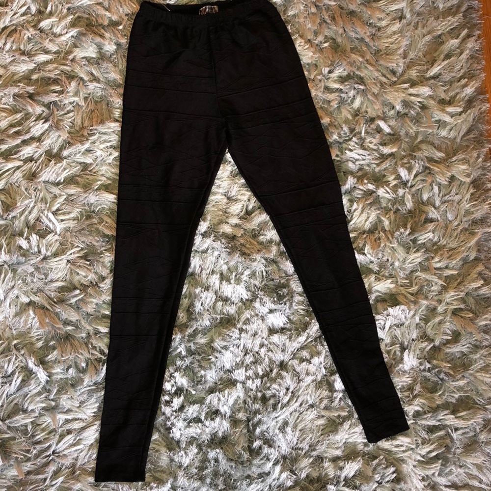 Black Patterned Leggings